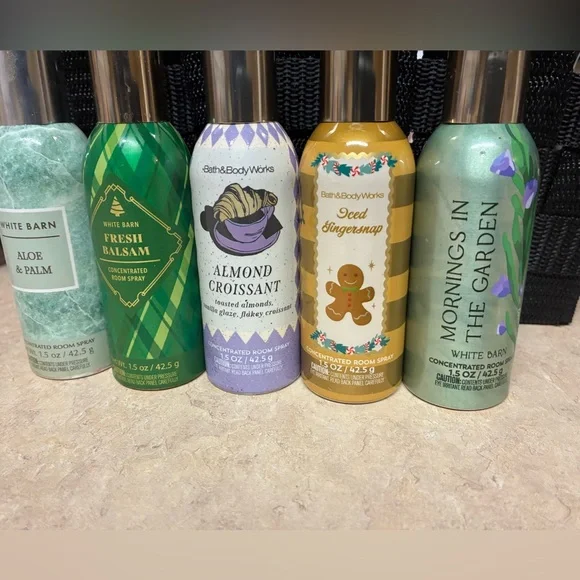 Set of 5 room sprays Bath and Body - Picture 2 of 3